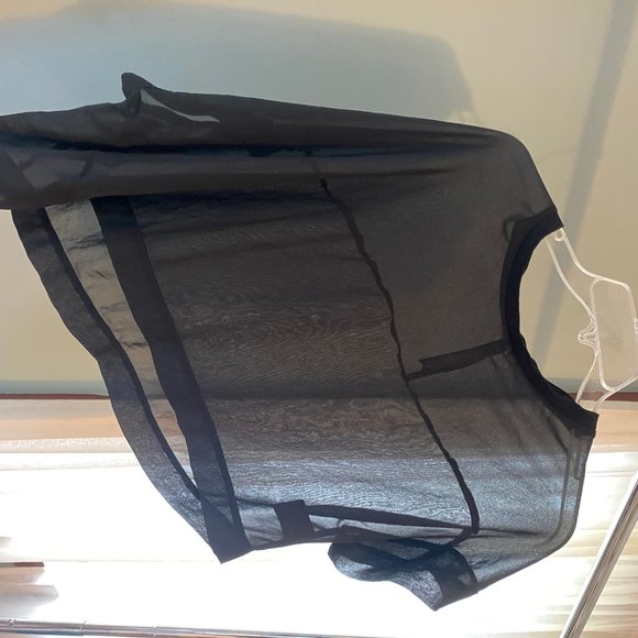 Top - Picture 3 of 6